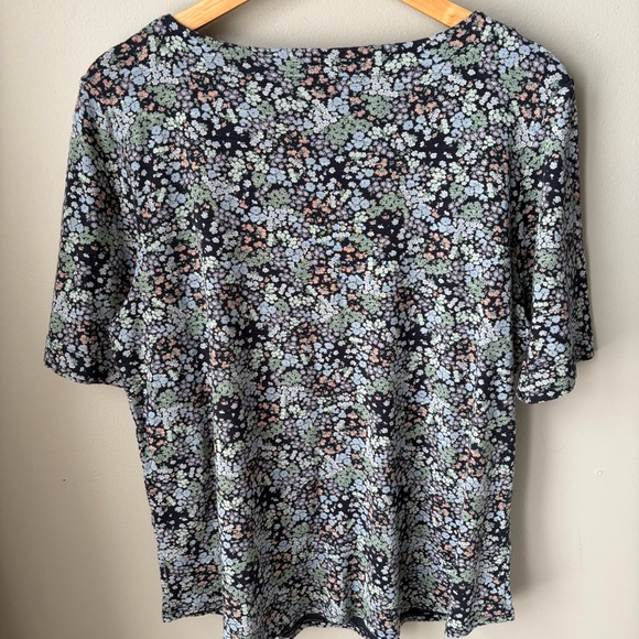 J. Jill Short Sleeve Shirt Women’s Size Large Floral 100% Pima Cotton - Picture 3 of 9